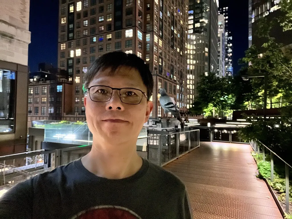 뉴욕 하이라인에서의 밤 산책